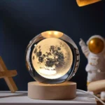 چراغ خواب مدل گوی کریستالی طرح ماه قطر 8